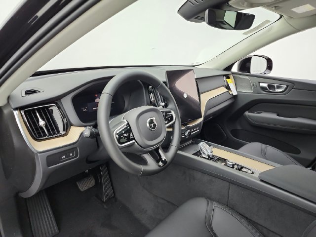 New 2026 Volvo XC60 T8 Plus w/ Climate Package AWD/4WD image 32