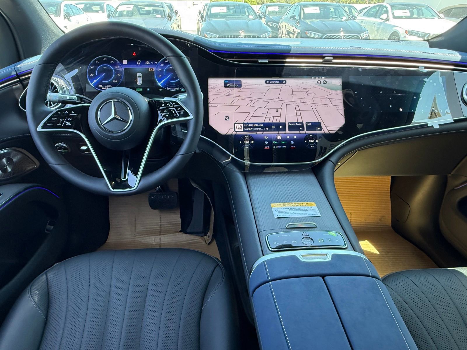 New 2026 Mercedes-Benz EQS 400 4MATIC SUV image 28