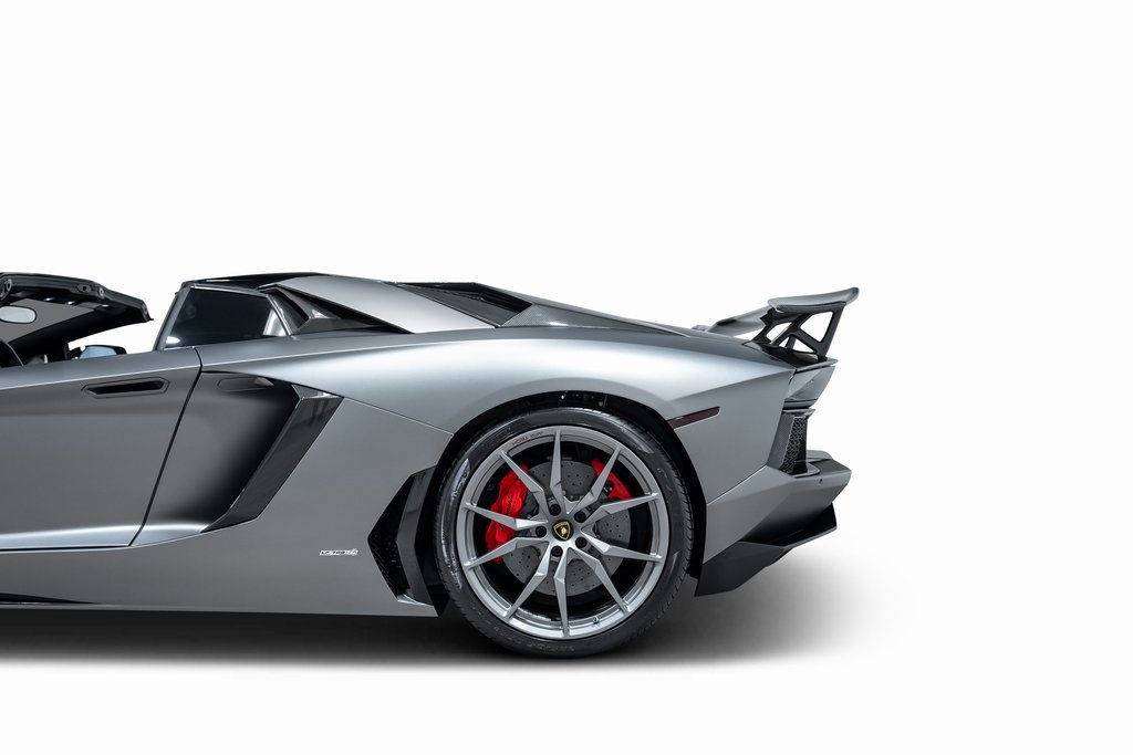 Used 2017 Lamborghini Aventador LP 700-4 image 29