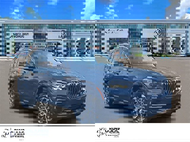 Used 2019 BMW X5 xDrive40i w/ Premium Package 2