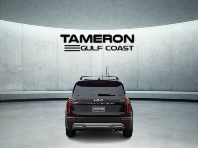 Used 2022 Kia Telluride EX w/ EX Premium Package FWD image 4
