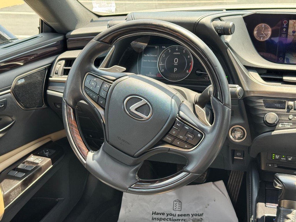 Used 2019 Lexus ES 350 w/ Accessory Package FWD image 13
