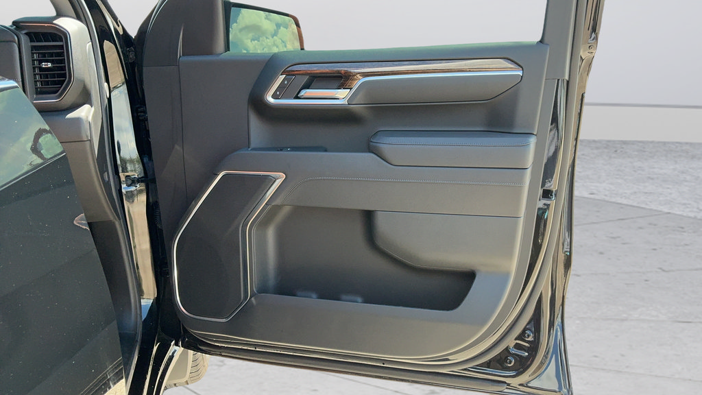 Used 2026 GMC Sierra 1500 Elevation RWD image 23