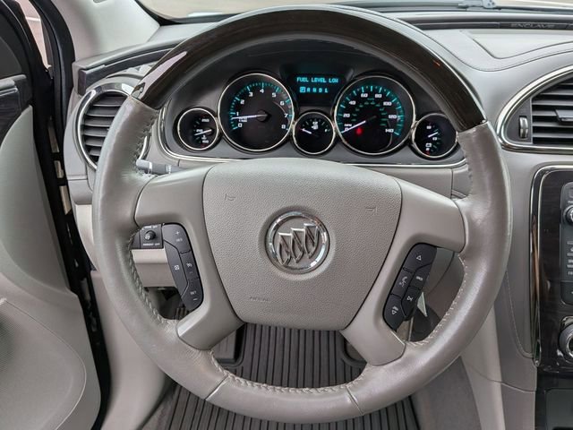 Used 2017 Buick Enclave Convenience FWD image 18