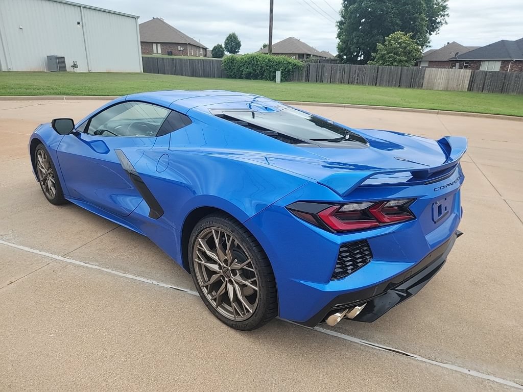 Used 2024 Chevrolet Corvette Stingray Preferred Cpe w/ Z51 Performance Package RWD image 9