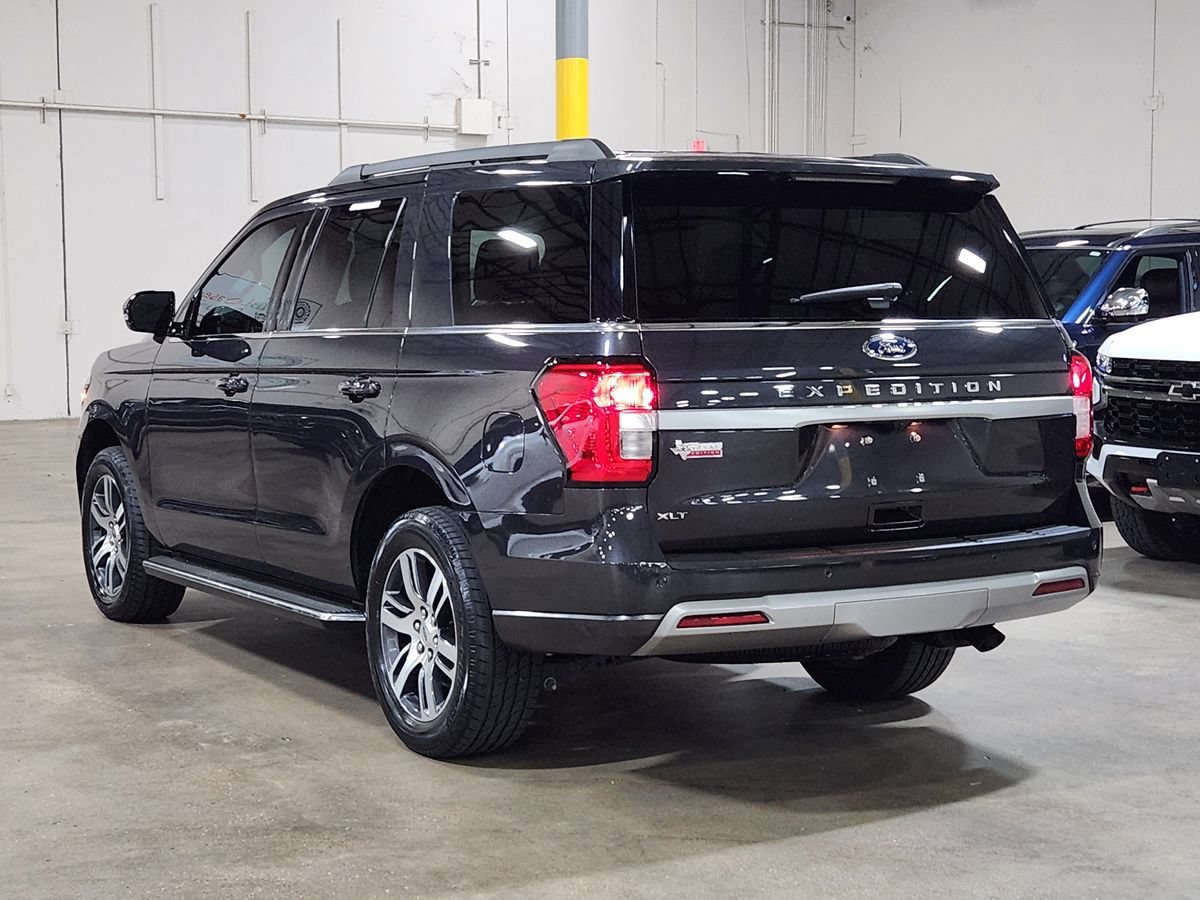 Used 2022 Ford Expedition XLT AWD/4WD image 11