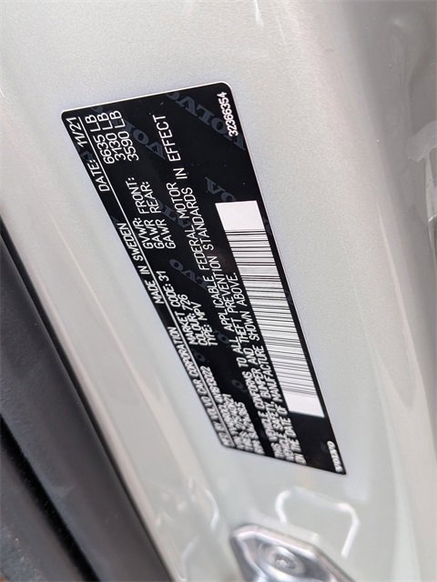 Certified 2022 Volvo XC90 T8 Inscription w/ Lounge Package image 10