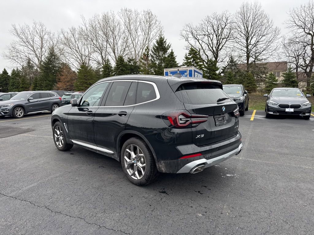 Used 2024 BMW X3 xDrive30i w/ Premium Package w/ZPA image 3