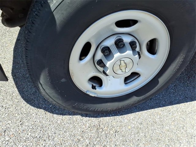 Used 2023 Chevrolet Express 2500 w/ Driver Convenience Package image 11