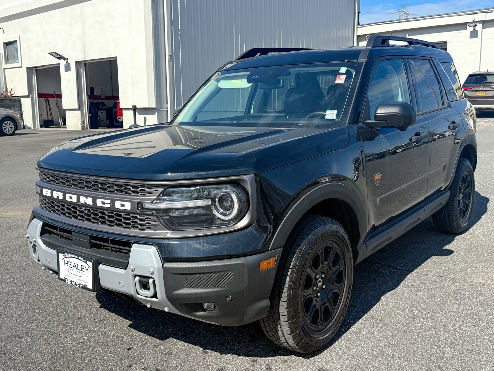 Used 2025 Ford Bronco Sport Badlands image 3