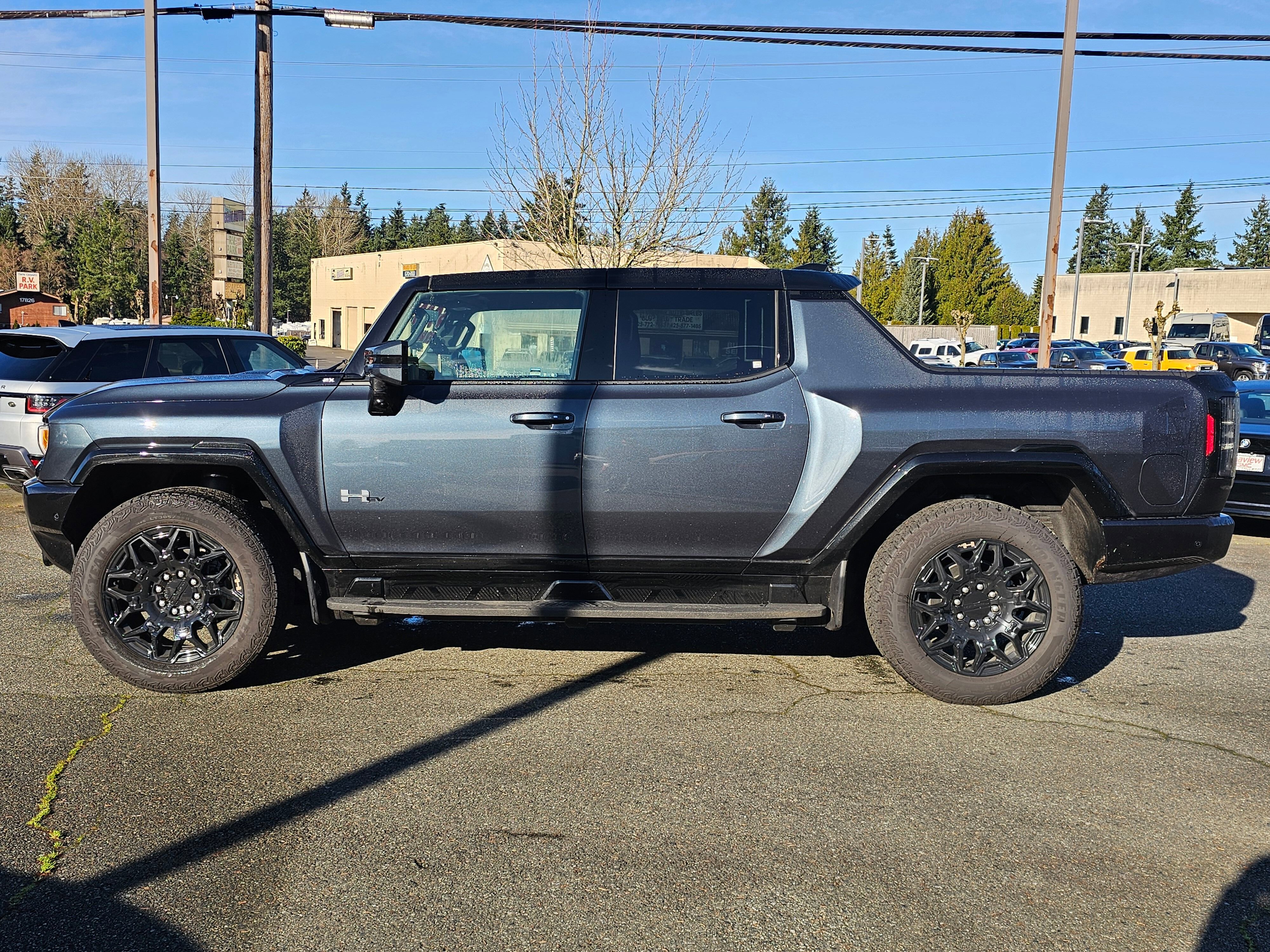 New 2025 GMC Hummer EV 2X image 4