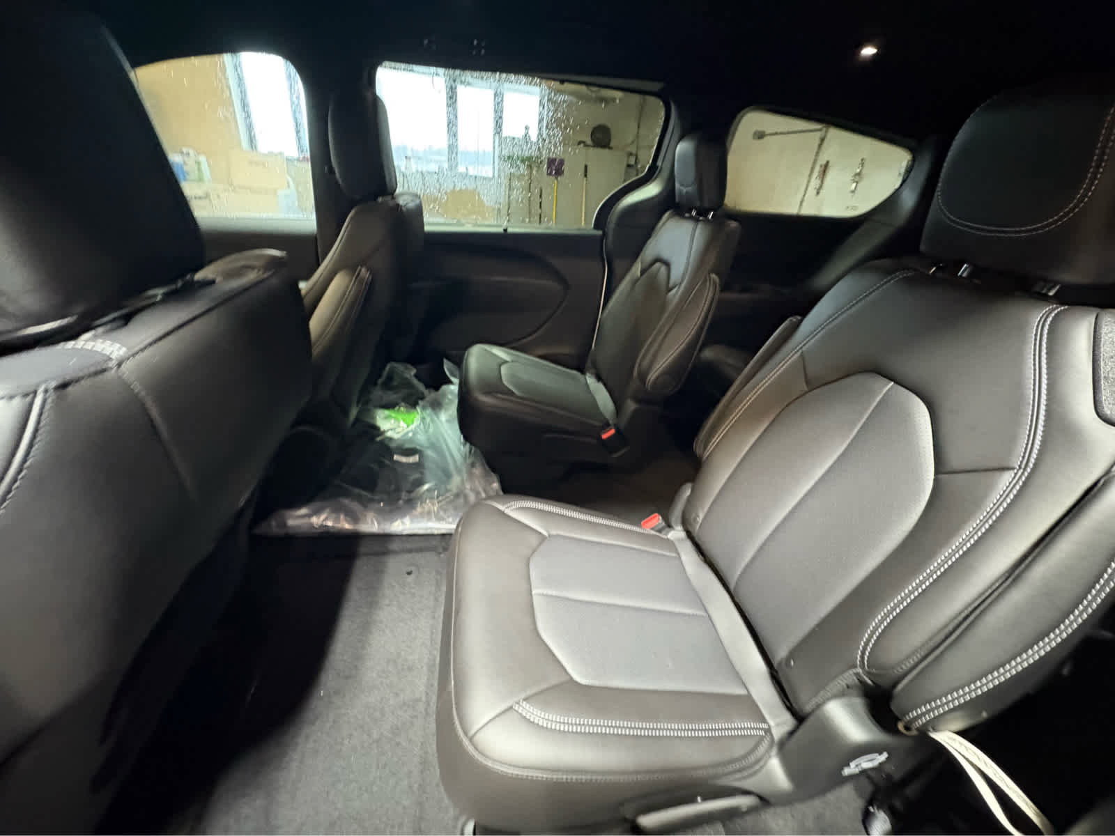 New 2026 Chrysler Pacifica Select image 9