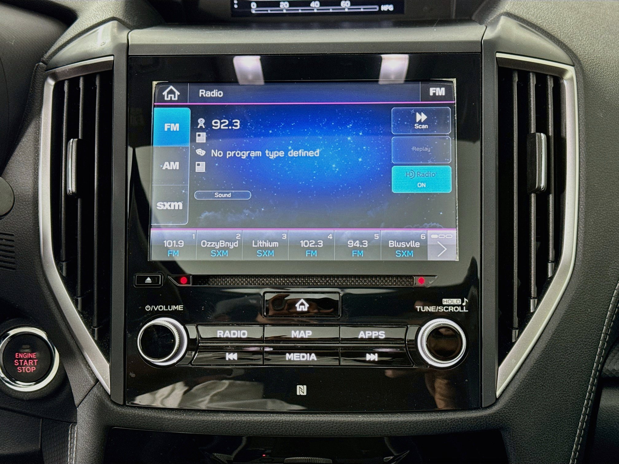 Used 2019 Subaru Forester Touring AWD/4WD image 15