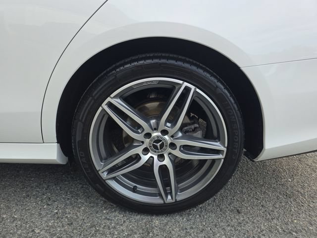 Used 2019 Mercedes-Benz E 300 image 35
