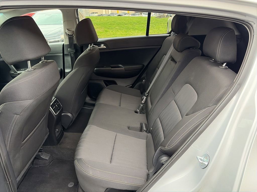 Used 2020 Kia Sportage LX FWD image 16