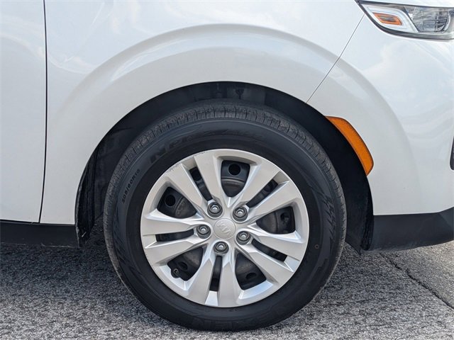 Used 2020 Kia Soul LX image 12