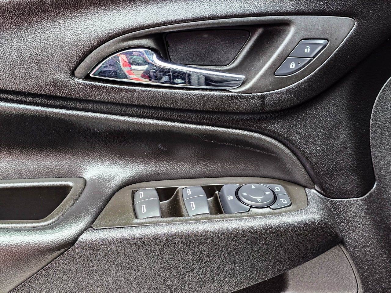 Certified 2024 Chevrolet Equinox LT image 18