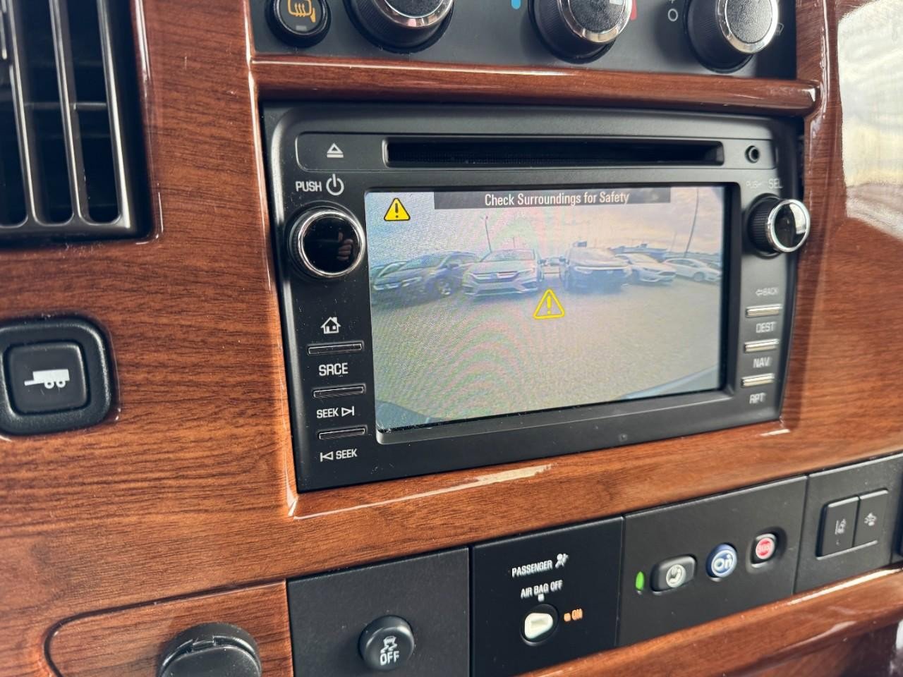 Used 2020 GMC Savana 2500 w/ Enhanced Convenience Package image 22