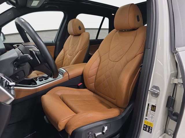 Certified 2024 BMW X5 xDrive40i w/ Premium Package AWD/4WD image 12