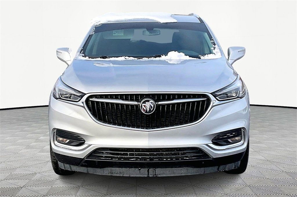 Used 2021 Buick Enclave Preferred image 2