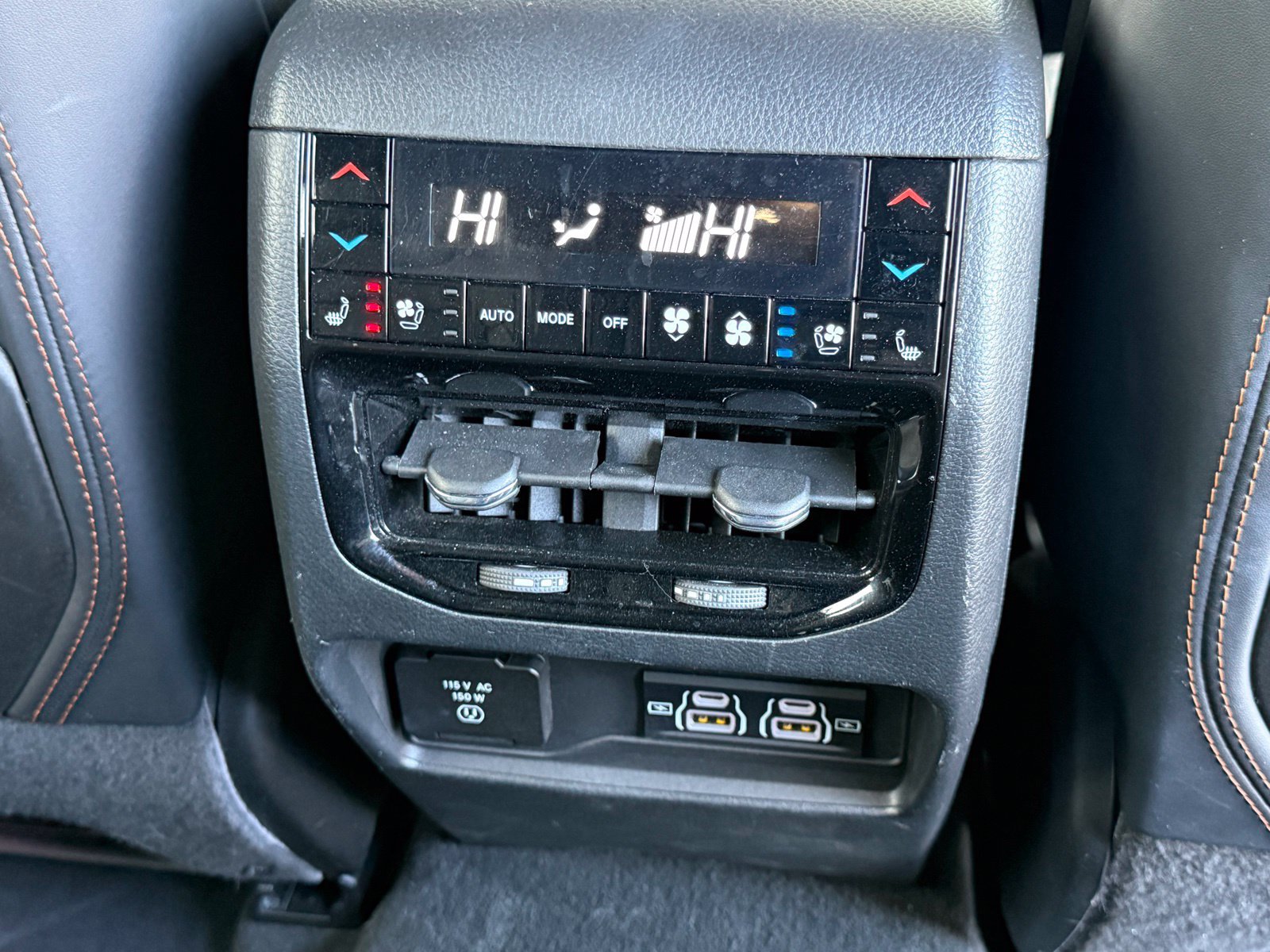 Certified 2024 Jeep Grand Cherokee Summit AWD/4WD image 21