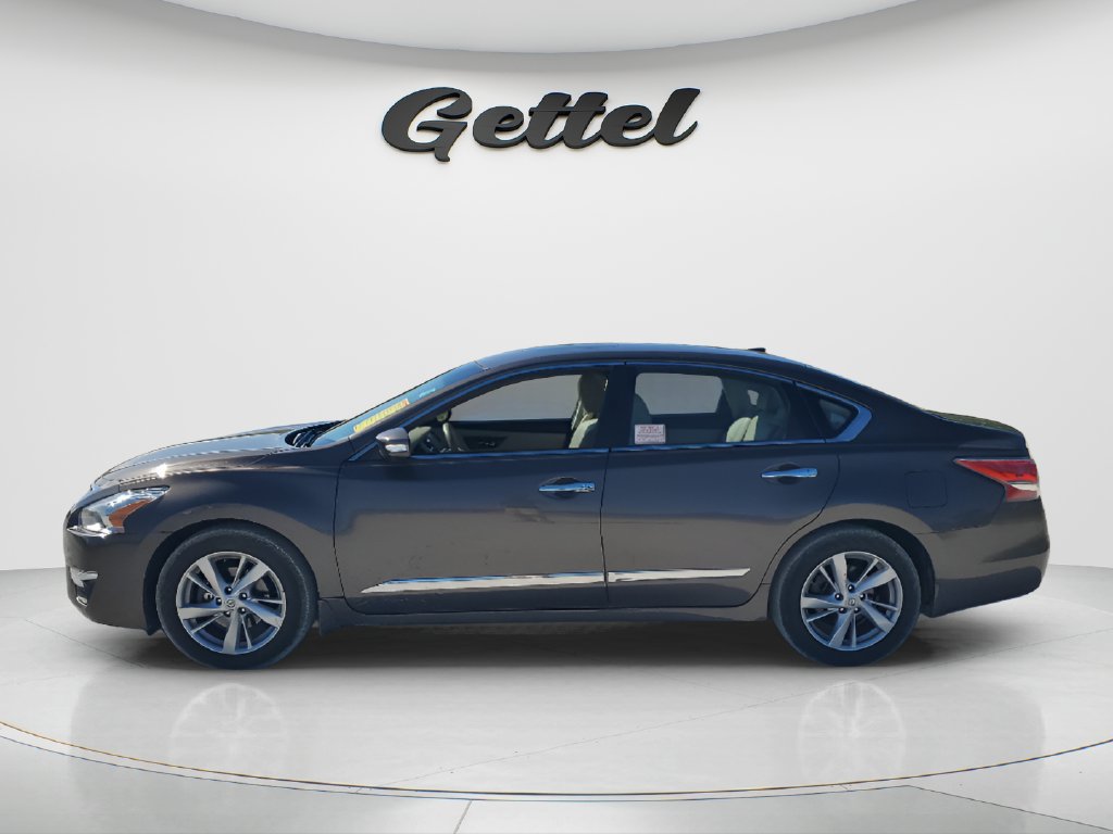 Used 2015 Nissan Altima 2.5 SL w/ Technology Package FWD image 8