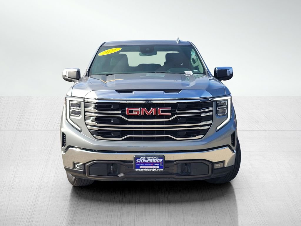 Used 2025 GMC Sierra 1500 SLT AWD/4WD image 2