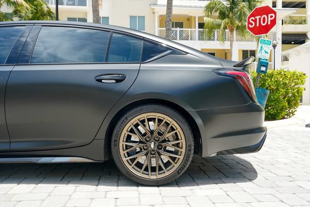 Used 2025 Cadillac CT5 V Blackwing w/ Carbon Fiber 2 Package RWD image 16