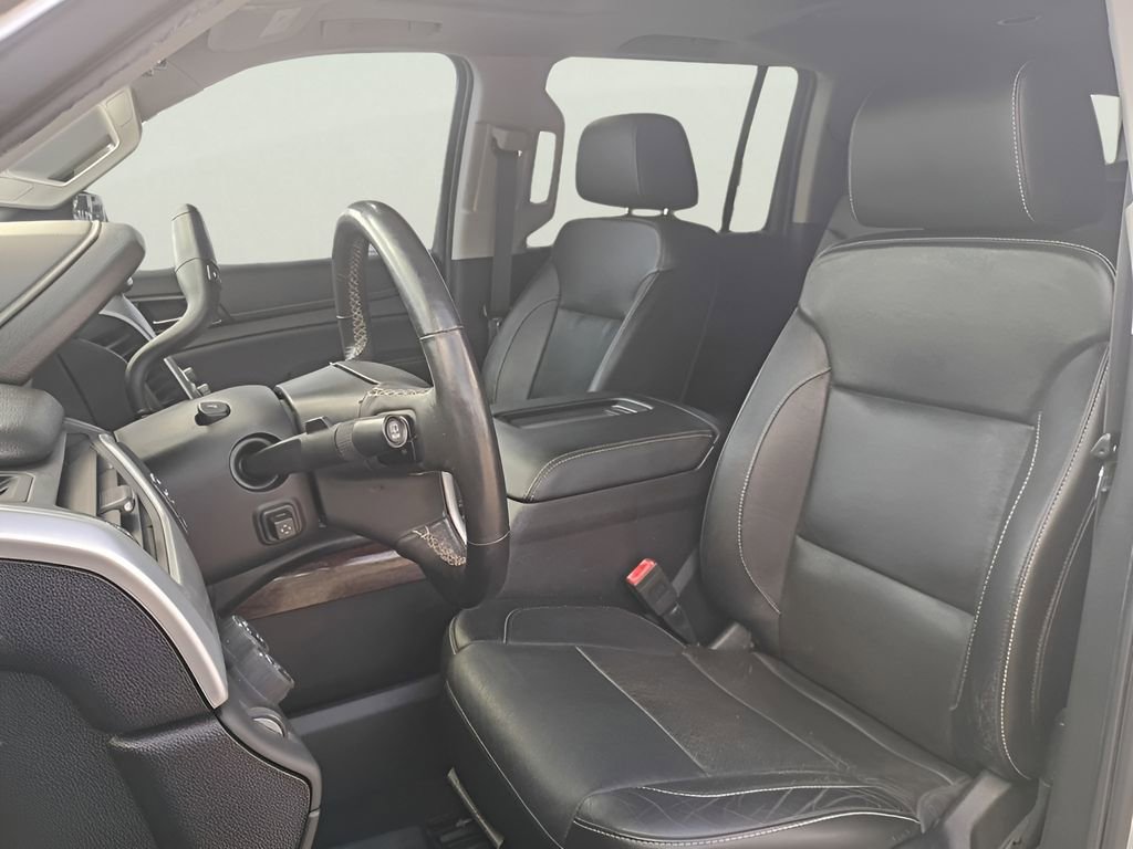 Used 2018 GMC Yukon XL SLT w/ Open Road Package AWD/4WD image 5