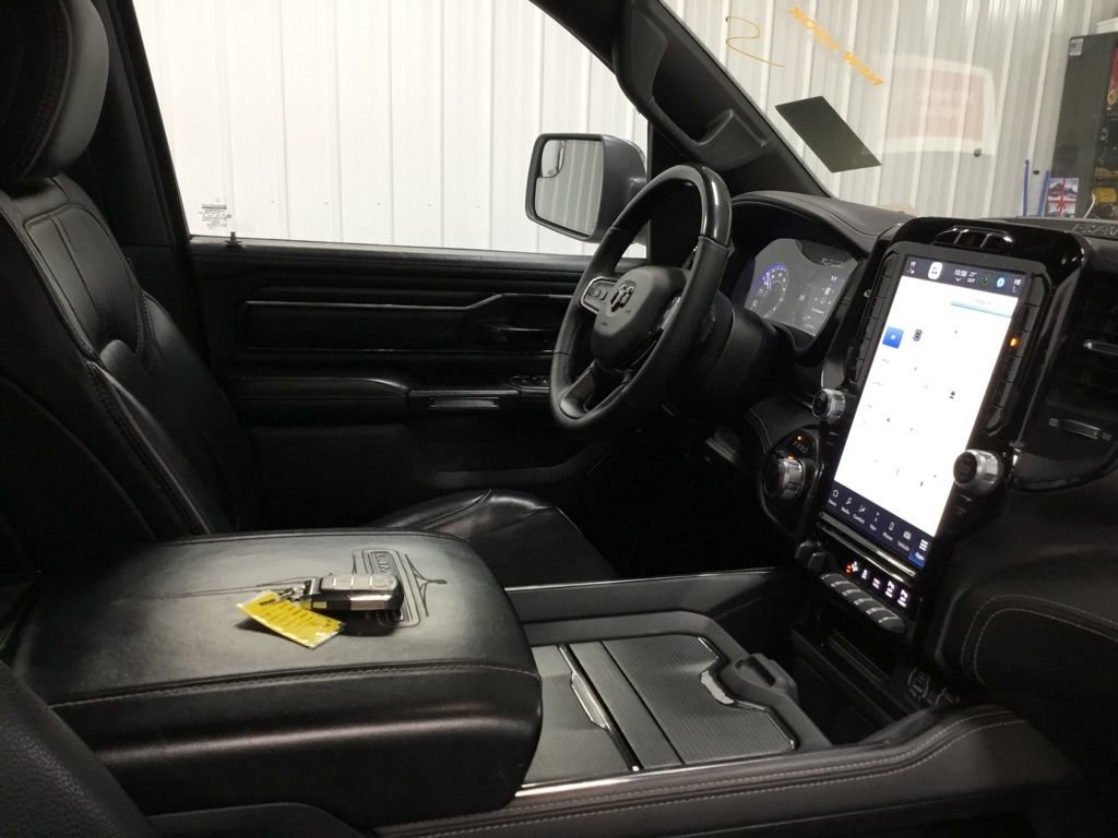 Used 2022 RAM 1500 Limited w/ Body-Colour Bumper Group image 53
