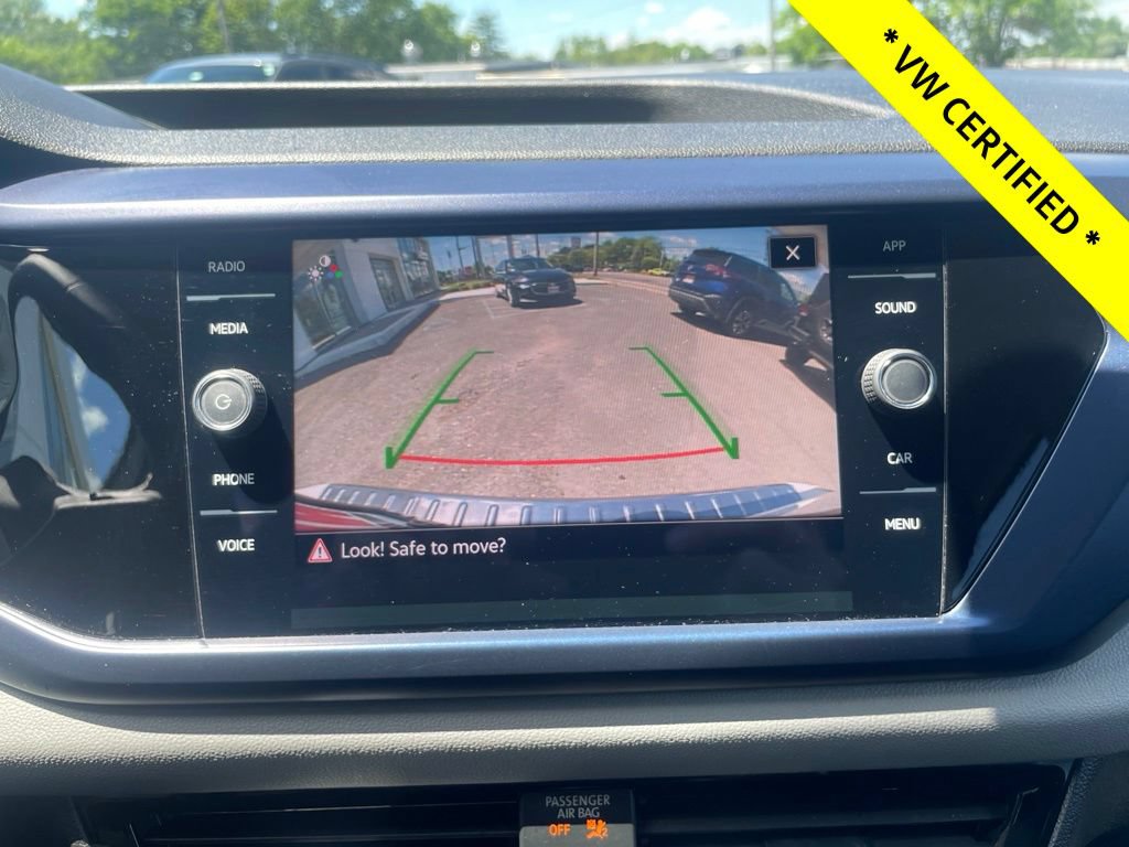 Certified 2023 Volkswagen Taos SE FWD image 24