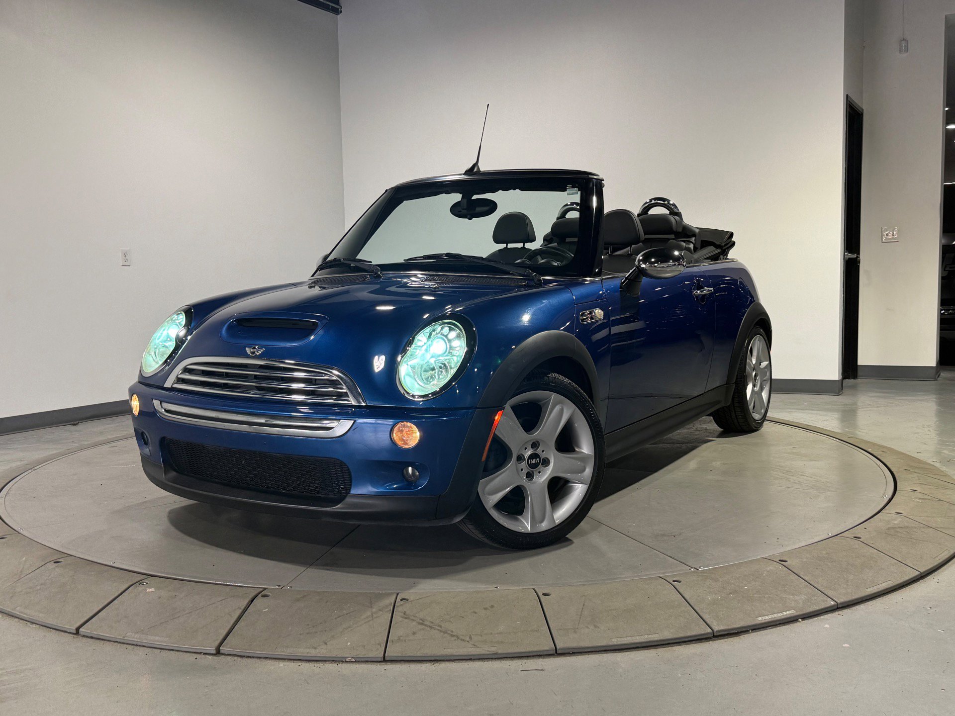 Used 2007 MINI Cooper S image 2
