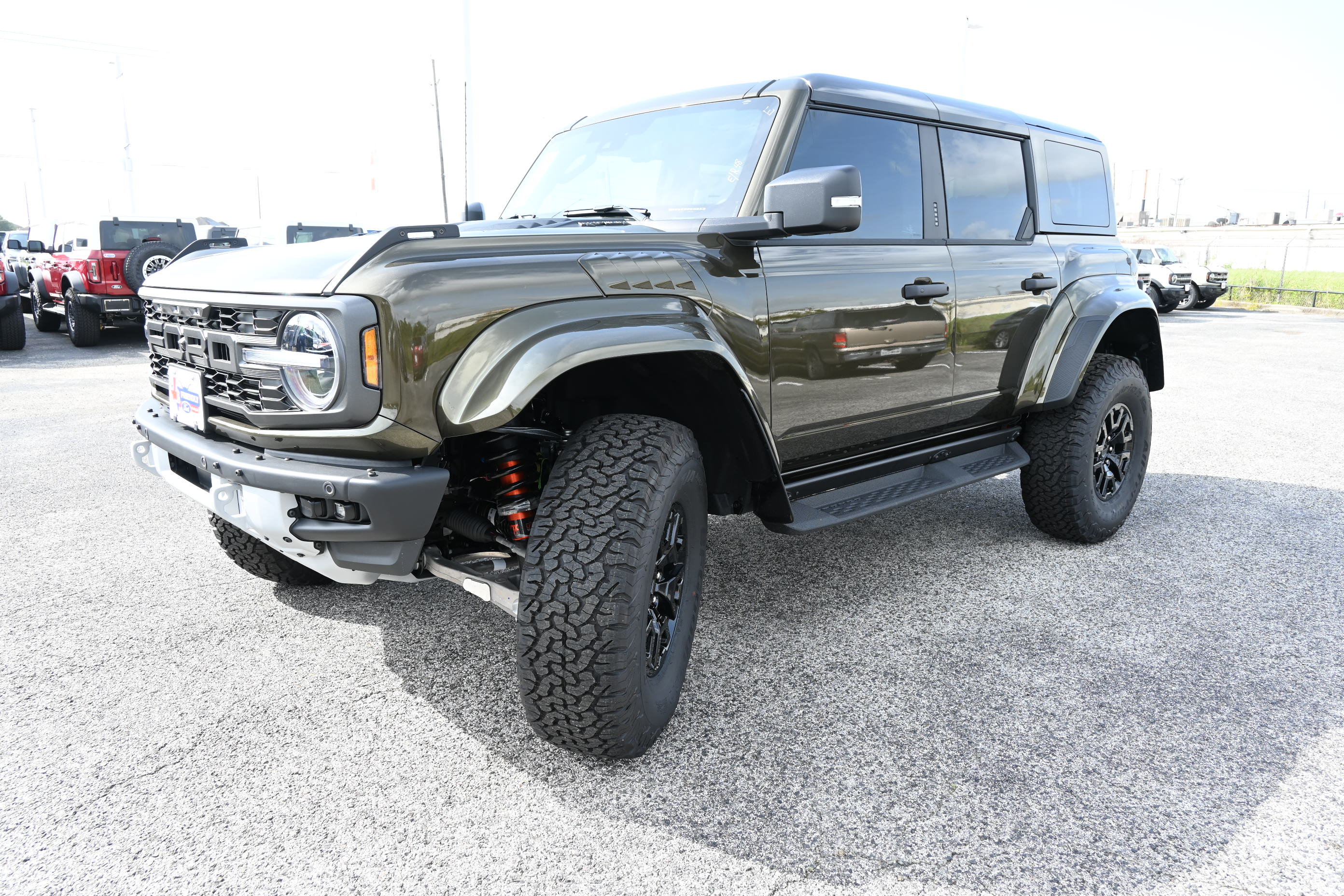New 2026 Ford Bronco Raptor AWD/4WD image 8