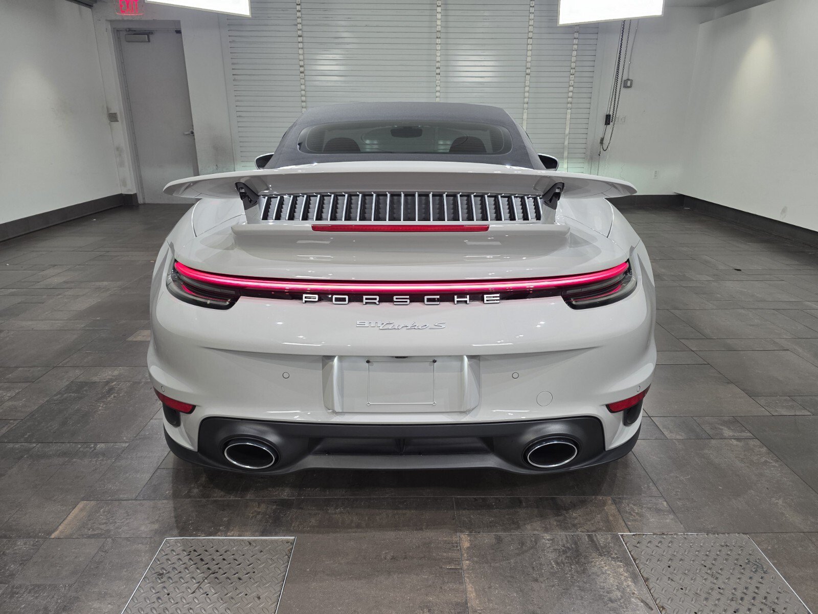 Used 2024 Porsche 911 Turbo S AWD/4WD image 20