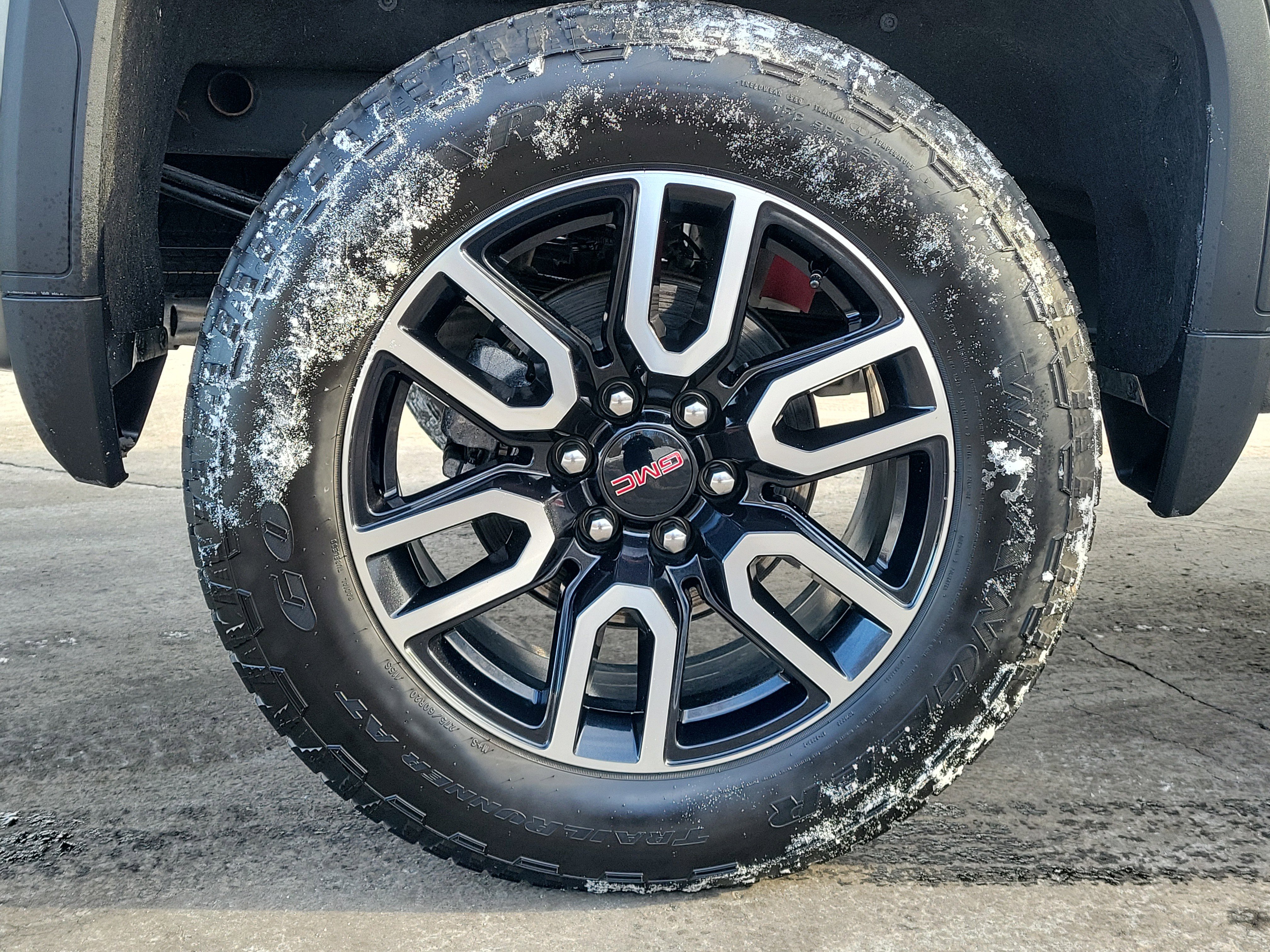 Used 2026 GMC Sierra 1500 AT4 w/ AT4 Premium Package image 5