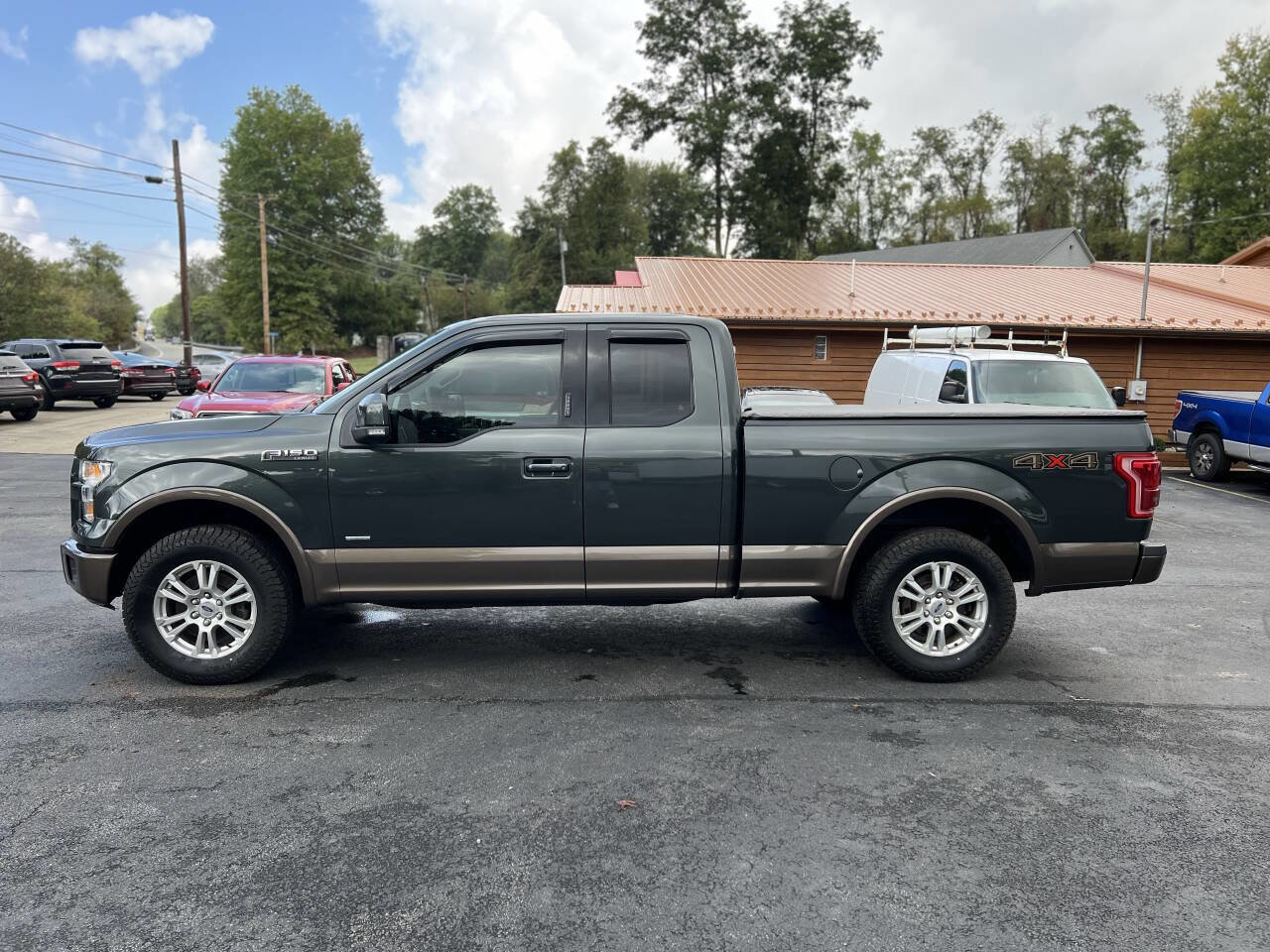 Used 2015 Ford F150 Lariat w/ Equipment Group 501A Mid image 8