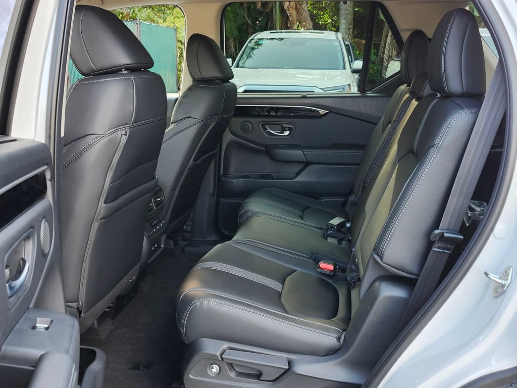 New 2026 Honda Pilot EX-L image 6