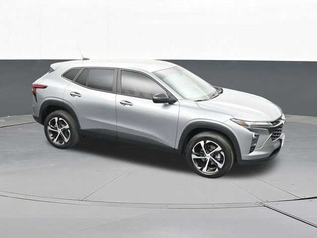 Used 2024 Chevrolet Trax RS w/ Driver Confidence Package image 60