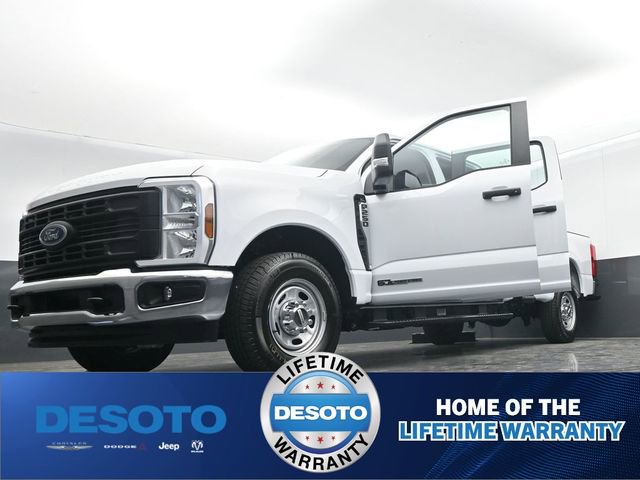 New 2025 Ford F250 XL w/ XL Chrome Package image 58