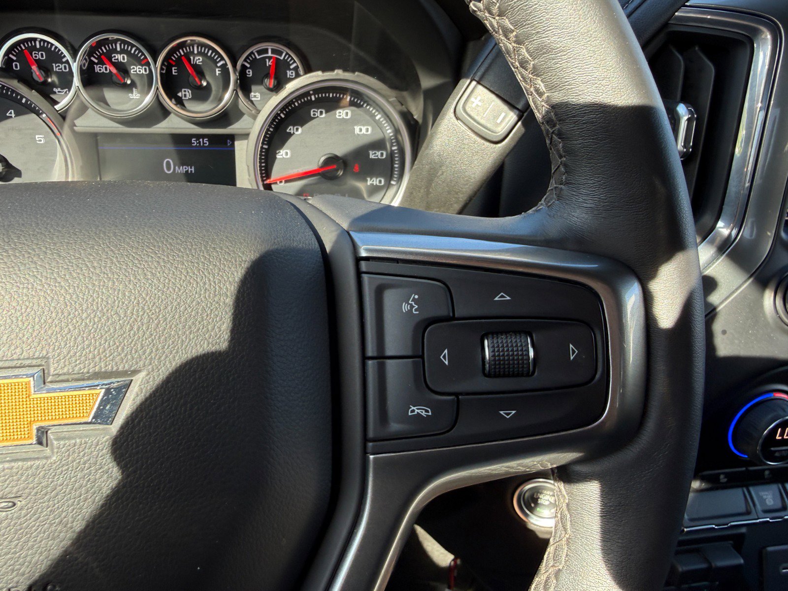Used 2022 Chevrolet Silverado 3500 LT w/ Convenience Package AWD/4WD image 26
