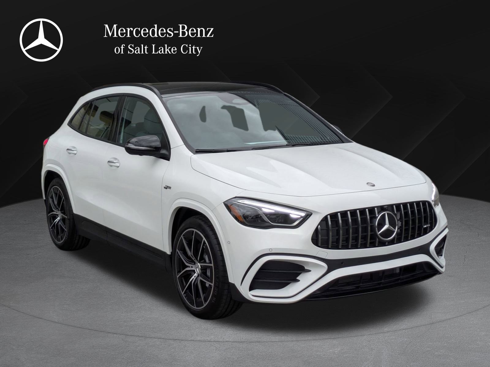 New 2026 Mercedes-Benz GLA 35 AMG 4MATIC image 1