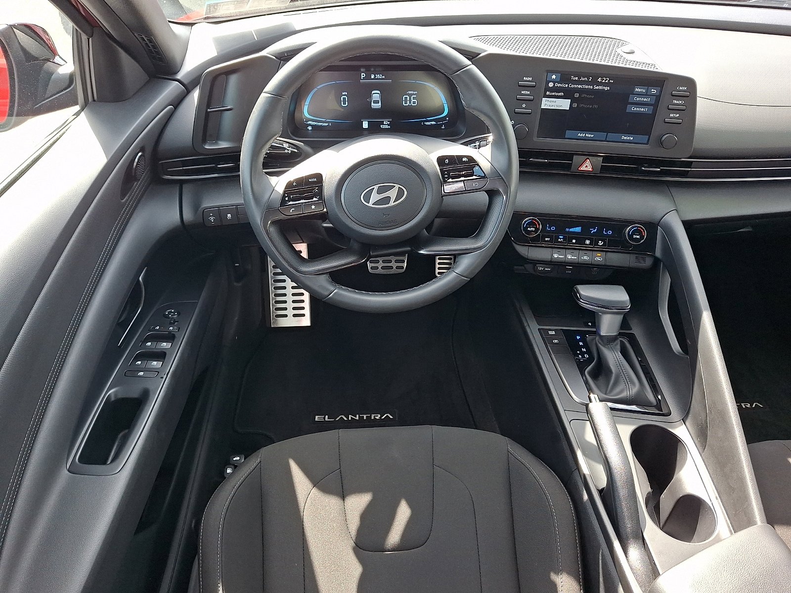 Certified 2025 Hyundai Elantra Sport FWD image 12