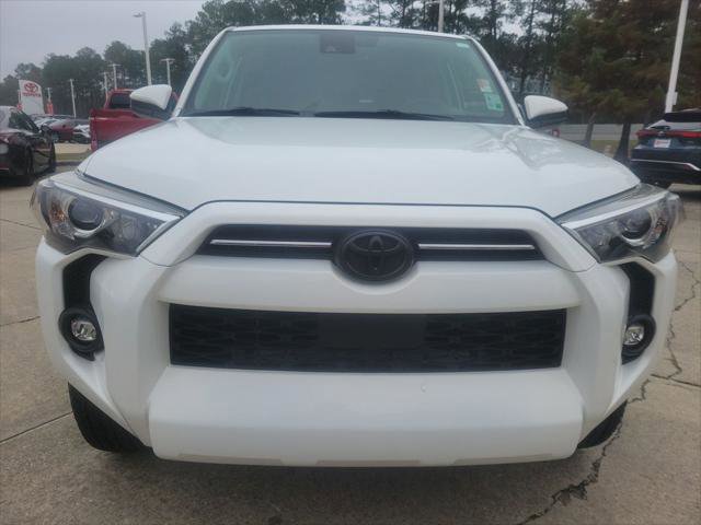 Certified 2021 Toyota 4Runner SR5 image 4