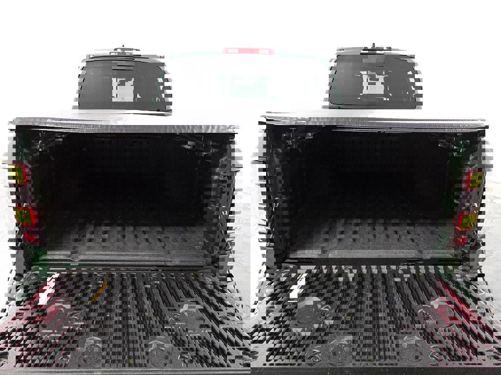 Used 2025 Nissan Frontier PRO-4X w/ Pro Convenience Package image 27