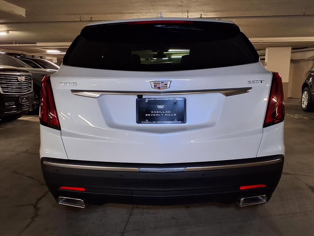 New 2026 Cadillac XT5 Luxury image 9