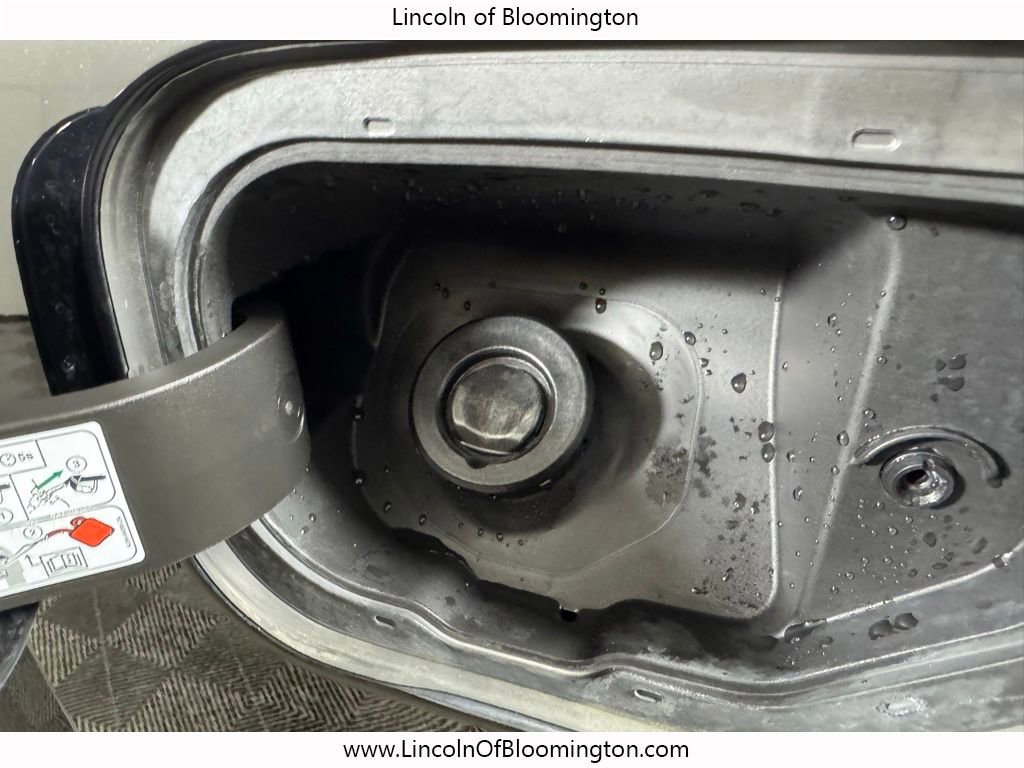 Used 2023 Ford F150 Lariat w/ Equipment Group 502A High image 32