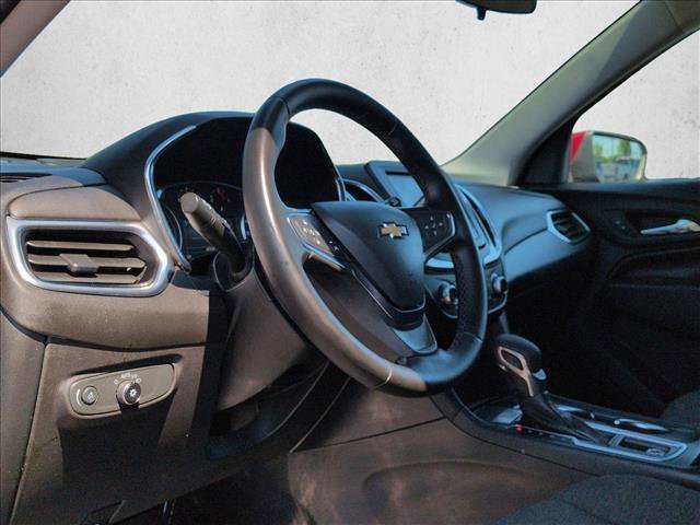 Used 2023 Chevrolet Equinox LT FWD image 11