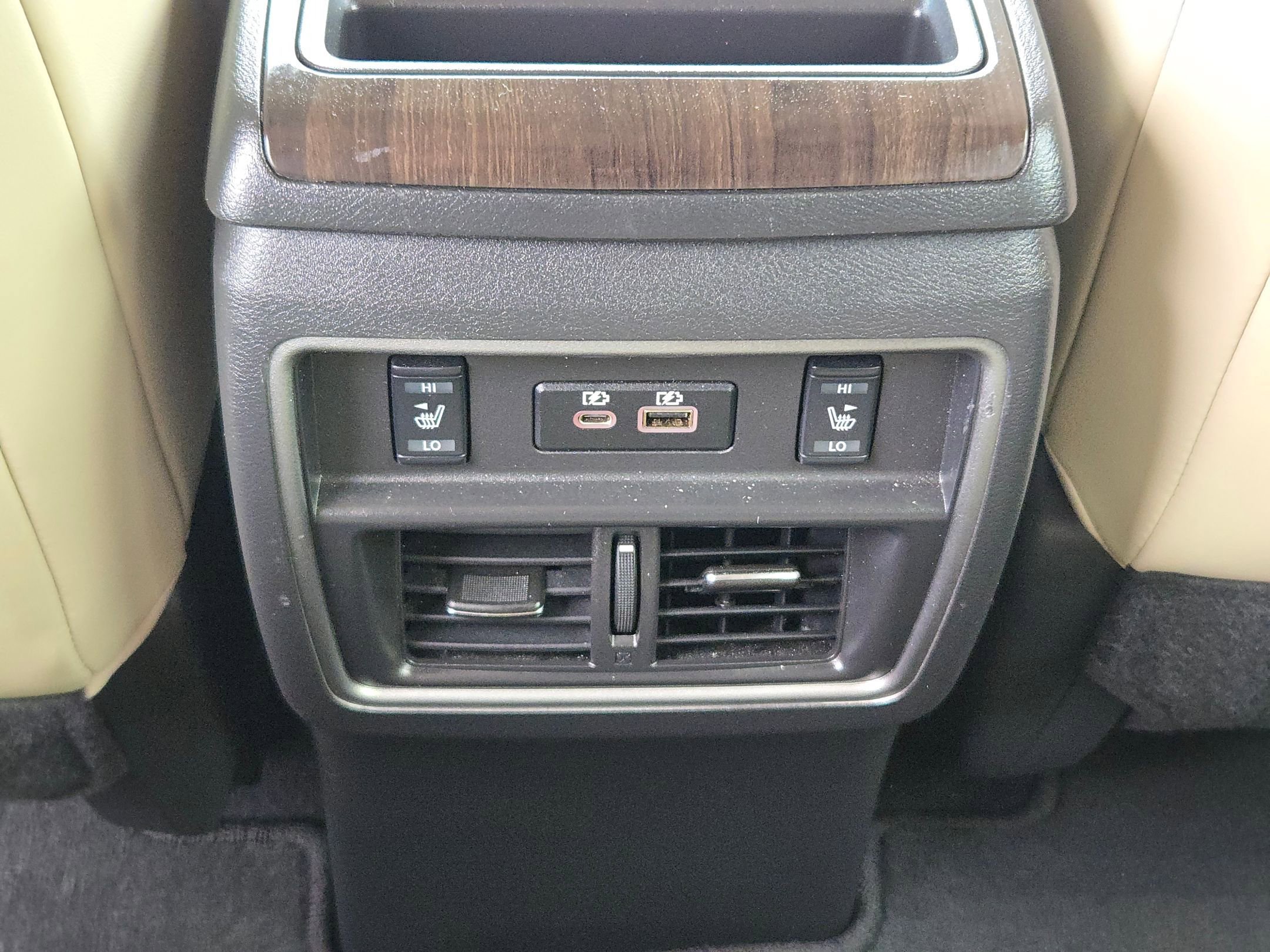 Certified 2024 Nissan Murano Platinum w/ Cargo Package FWD image 22