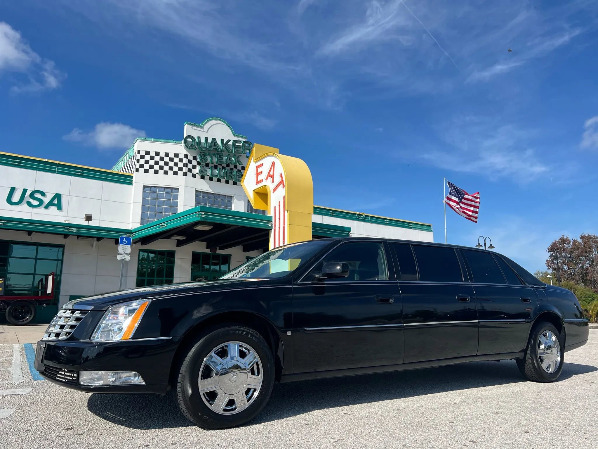 Used 2006 Cadillac DTS FWD image 2