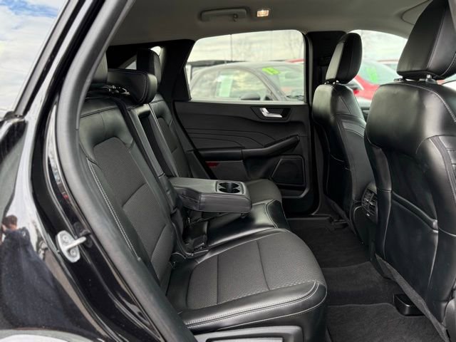 Used 2023 Ford Escape SE image 20